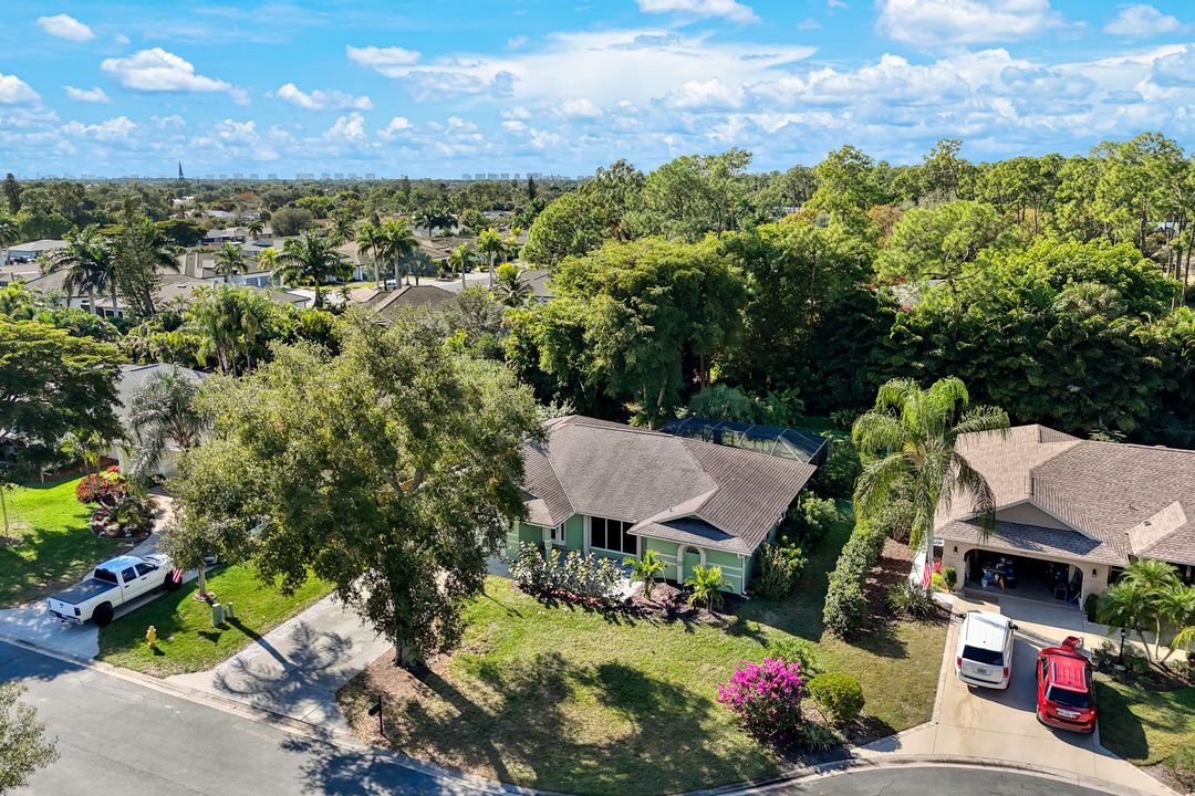 244 Channing Ct, Naples, FL 34110