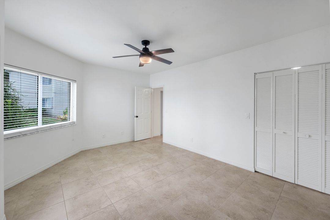 2731 Citrus Lake Dr #G101, Naples, FL 34109