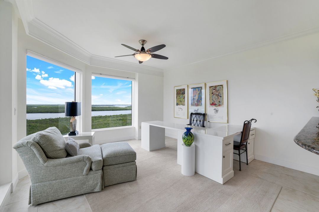 1060 Borghese Ln #1005, Naples, FL 34114