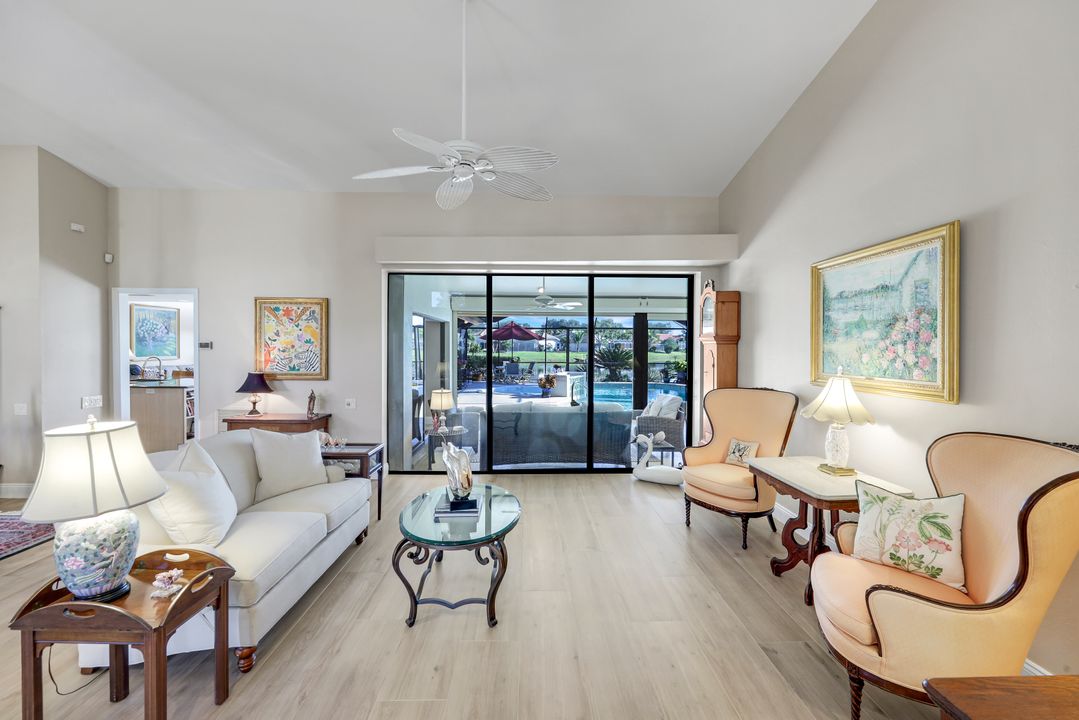 11510 Tanager Ct, Naples, FL 34119