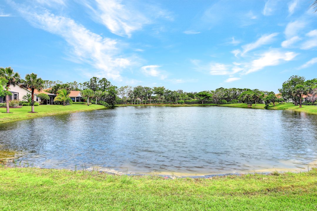 8454 Bent Creek Way, Naples, FL 34114