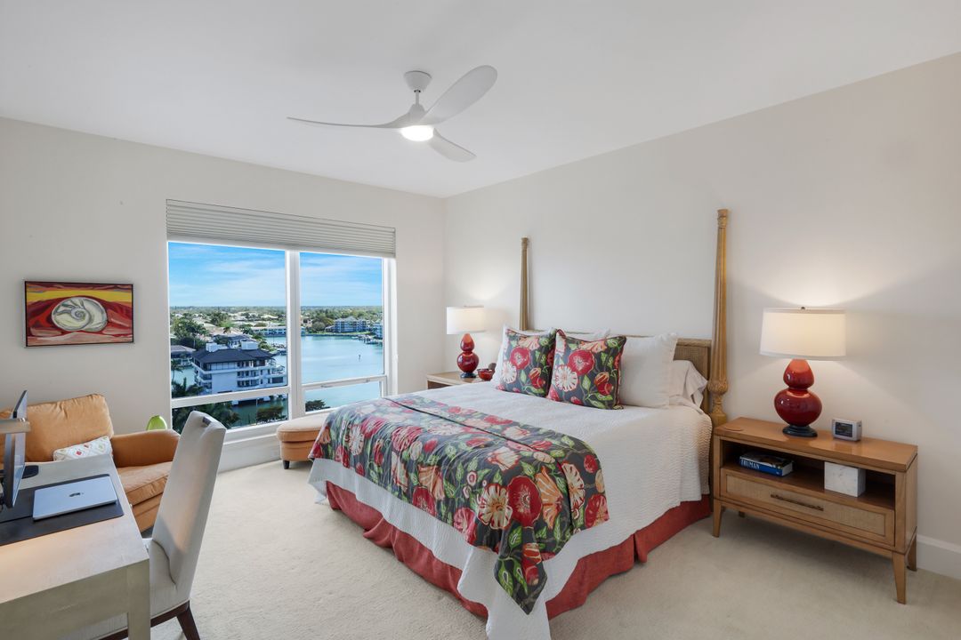 4201 Gulf Shore Blvd N #1003, Naples, FL 34103