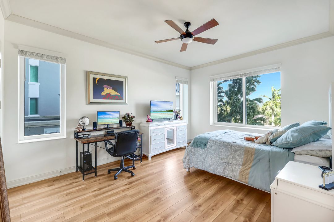 265 Indies Way #302, Naples, FL 34110