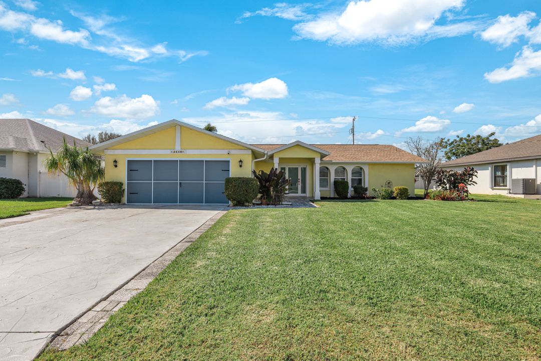 3410 SE 4th Pl, Cape Coral, FL 33904