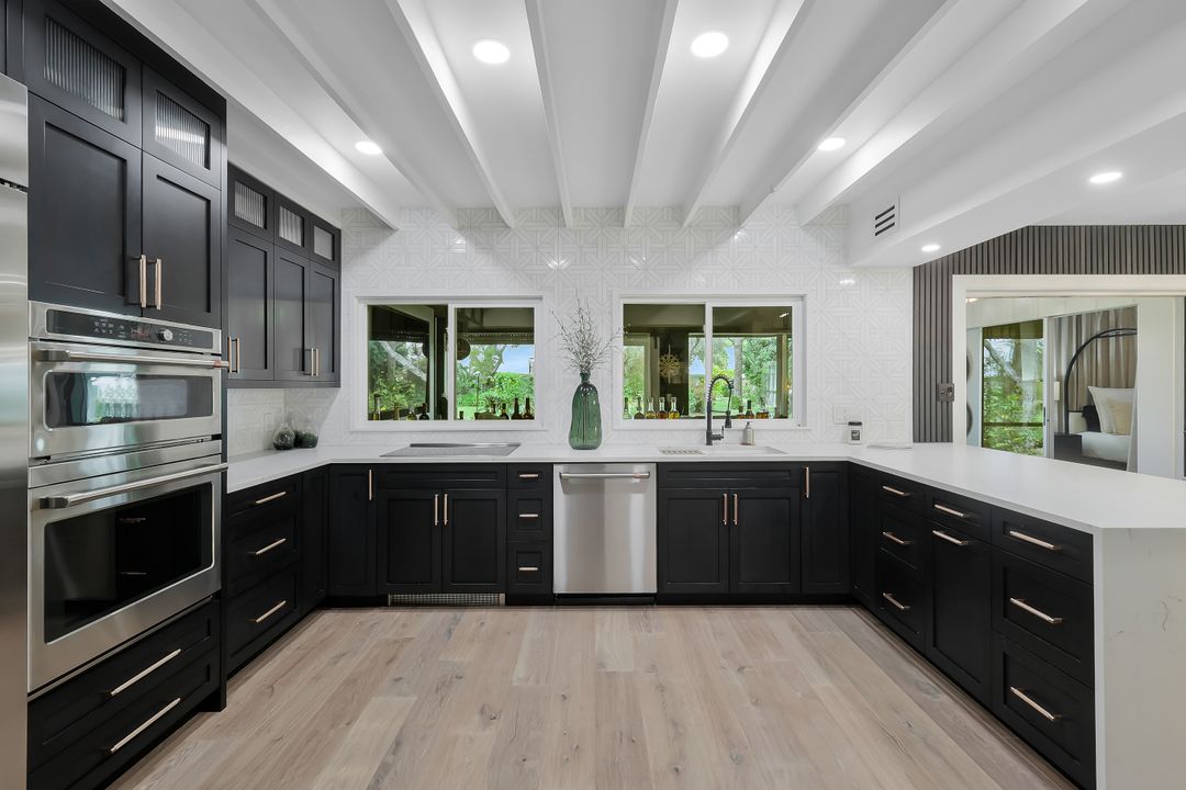 4742 West Blvd #S-8, Naples, FL 34103