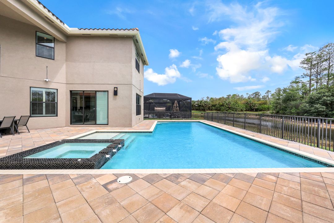 10059 Chesapeake Bay Dr, Fort Myers, FL 33913