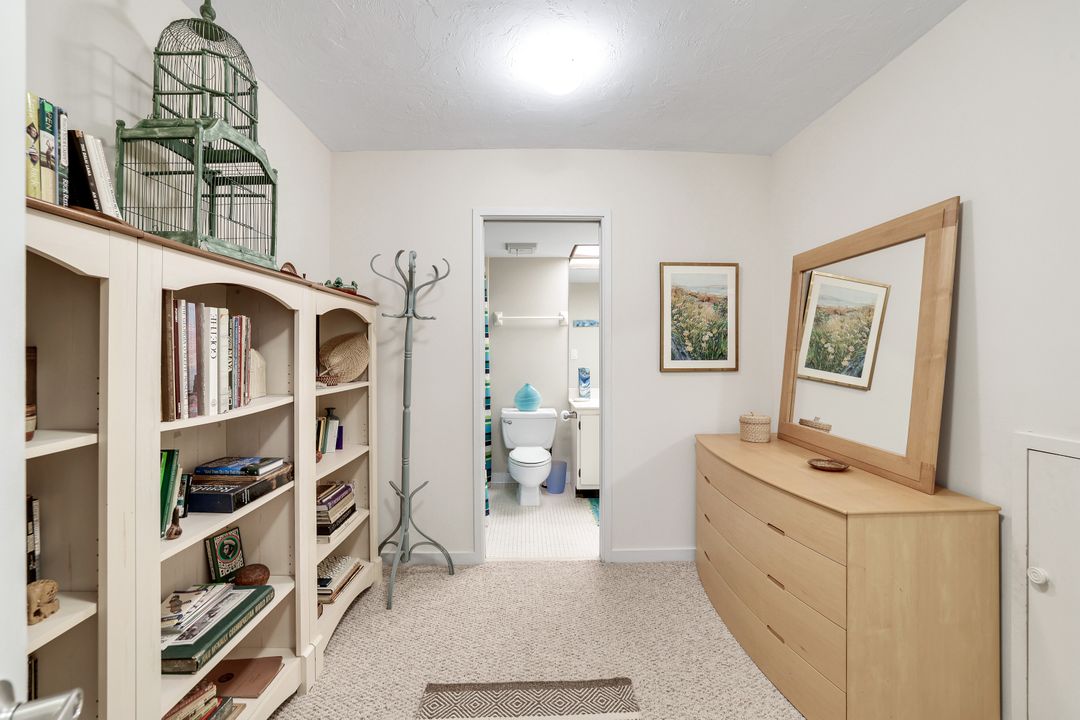 4092 Belair Ln #15, Naples, FL 34103