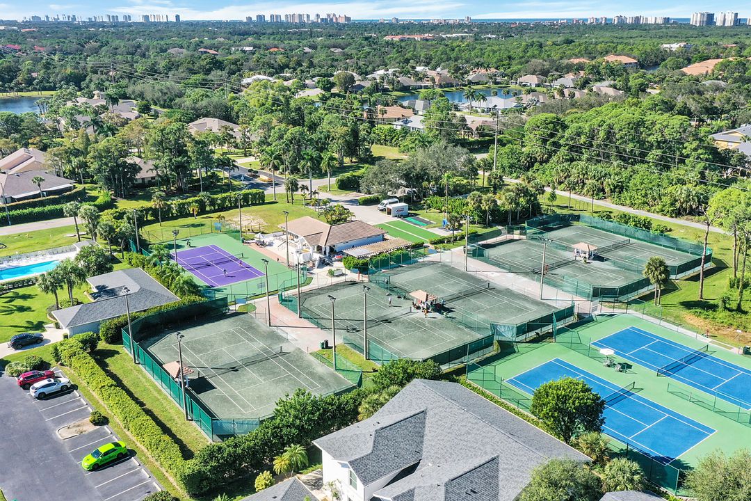 1335 Charleston Square Dr #101, Naples, FL 34110