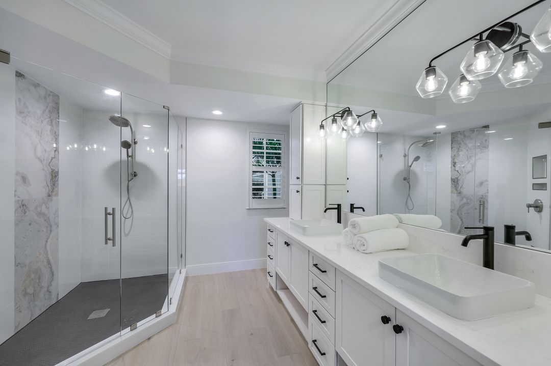 4125 Bayhead Dr #102, Bonita Springs, FL 34134