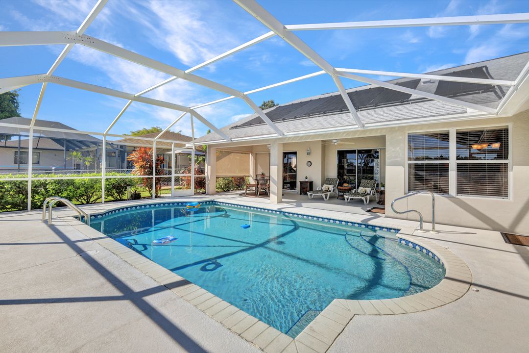 610 Archer Pkwy W, Cape Coral, FL 33904