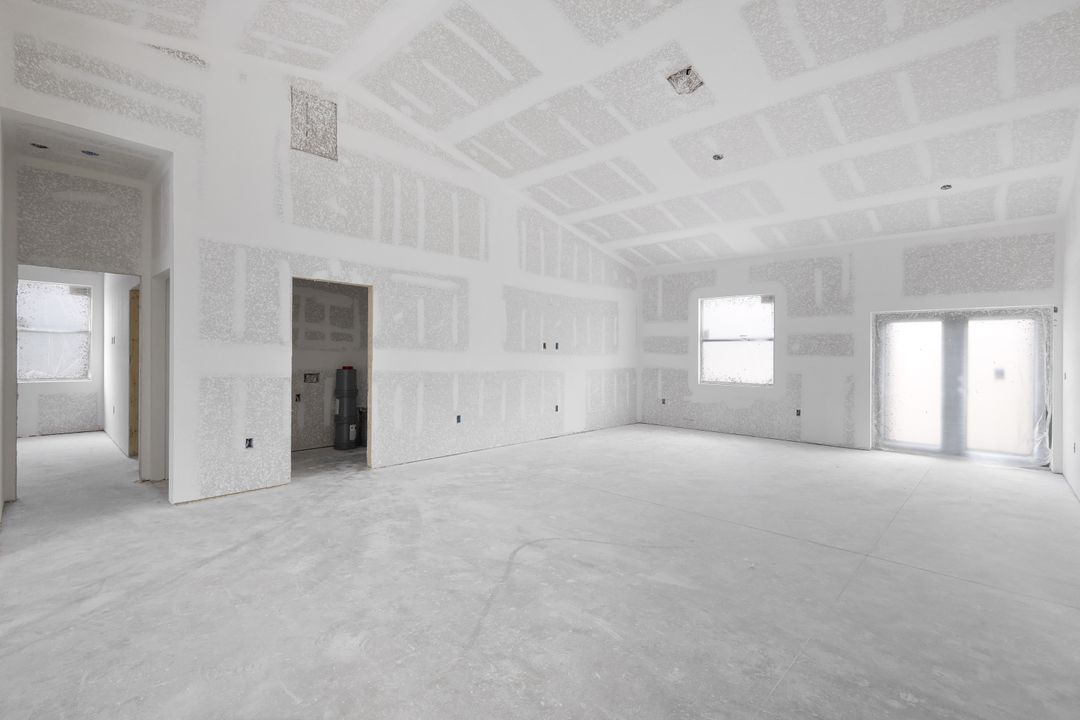 431 Pinafore Ave, Lehigh Acres, FL 33974