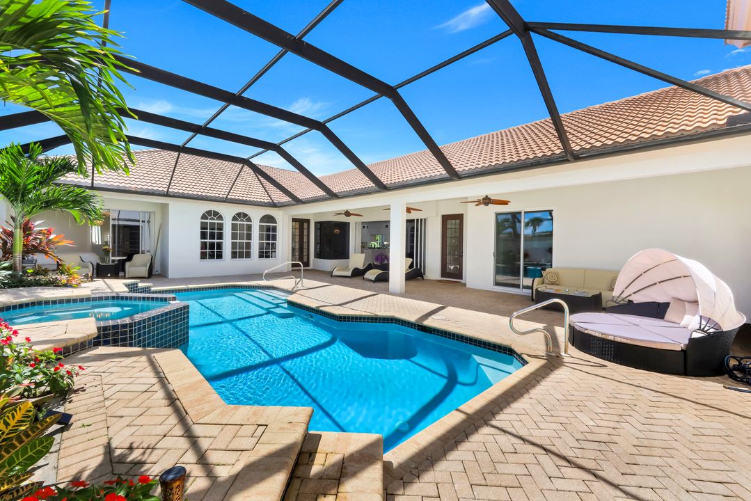 22660 Fairlawn Ct, Estero , FL 34135