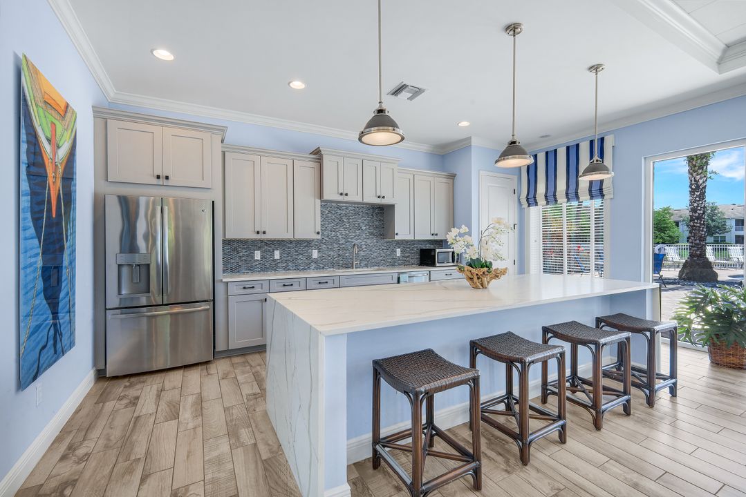 2343 Sheen Ln #405, Naples, FL 34120