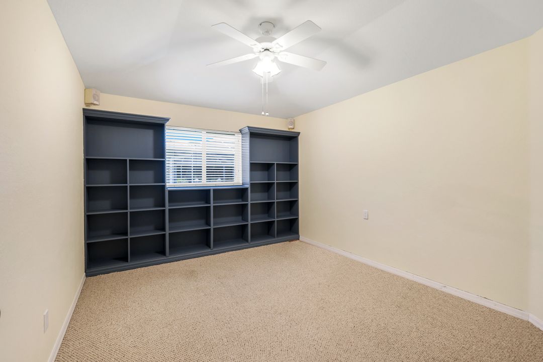 7563 Woodland Bend Cir, Fort Myers, FL 33912