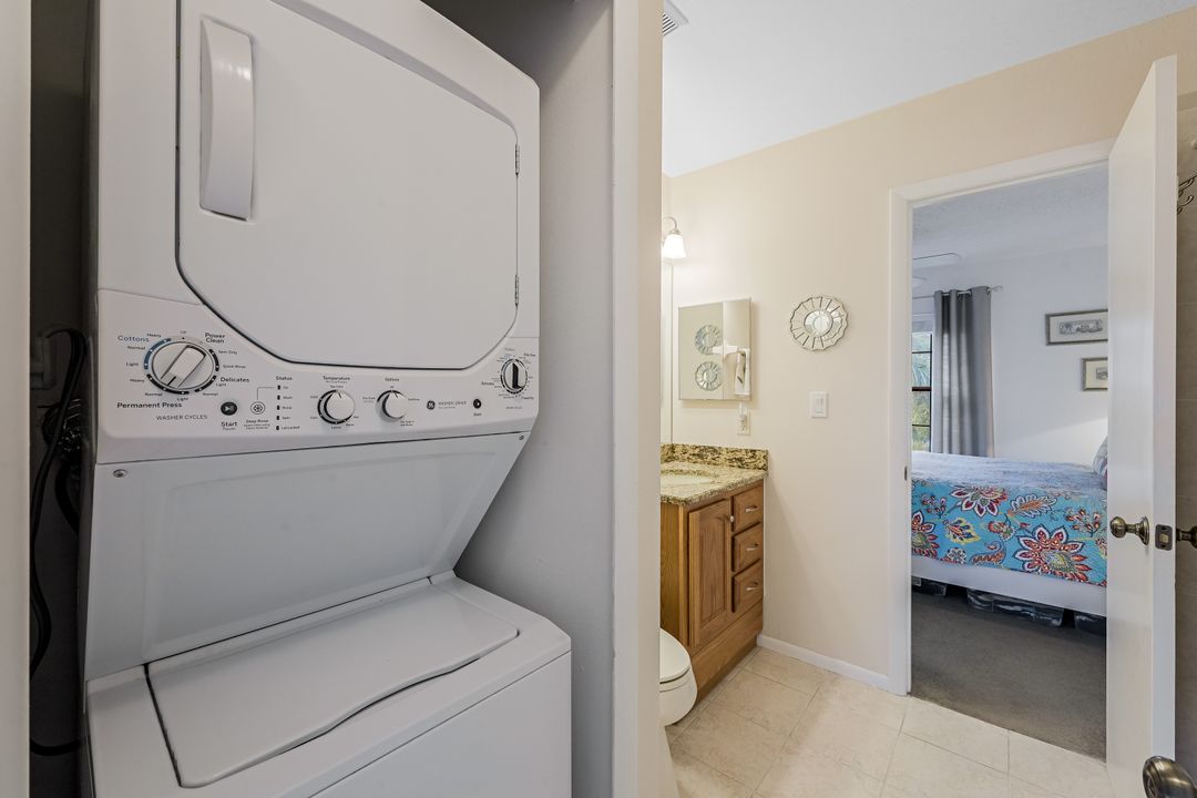 102 Marco Villas Dr #S-7, Marco Island, FL 34145