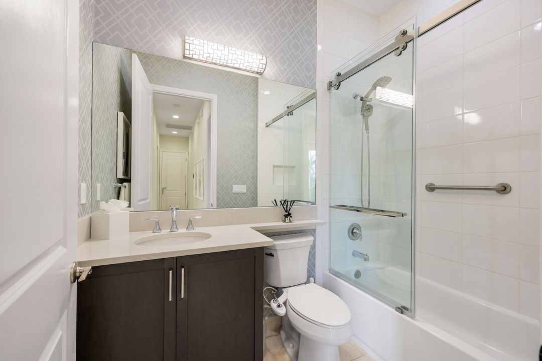 28393 Turin Ct, Bonita Springs, FL 34135