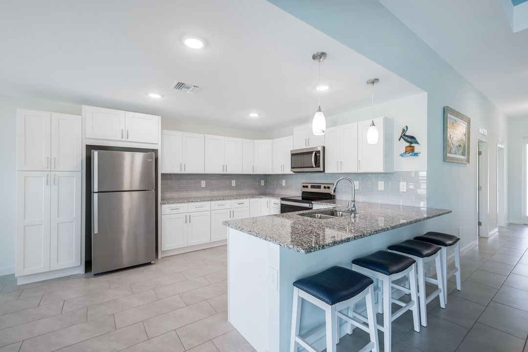 241 SW 31st St, Cape Coral, FL 33914