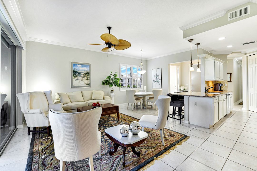 895 Eastham Way, Naples, FL 34104