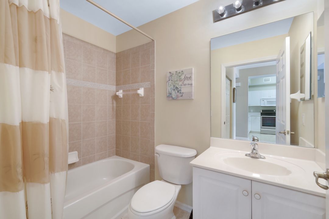 4000 Loblolly Bay Dr #203, Naples, FL 34114