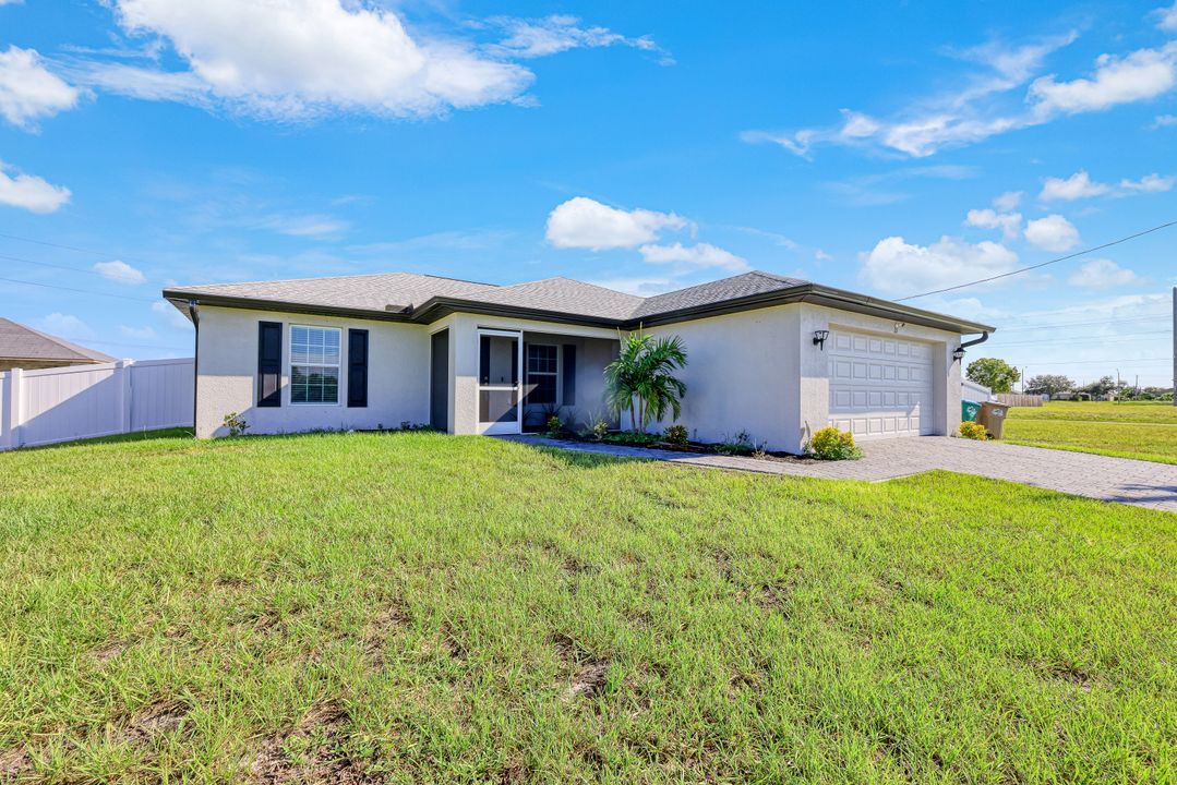 21 NW 23rd Terrace, Cape Coral, FL 33993