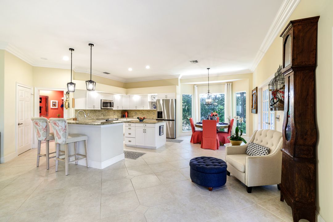 360 Gumbo Limbo Ln, Marco Island, FL 34145