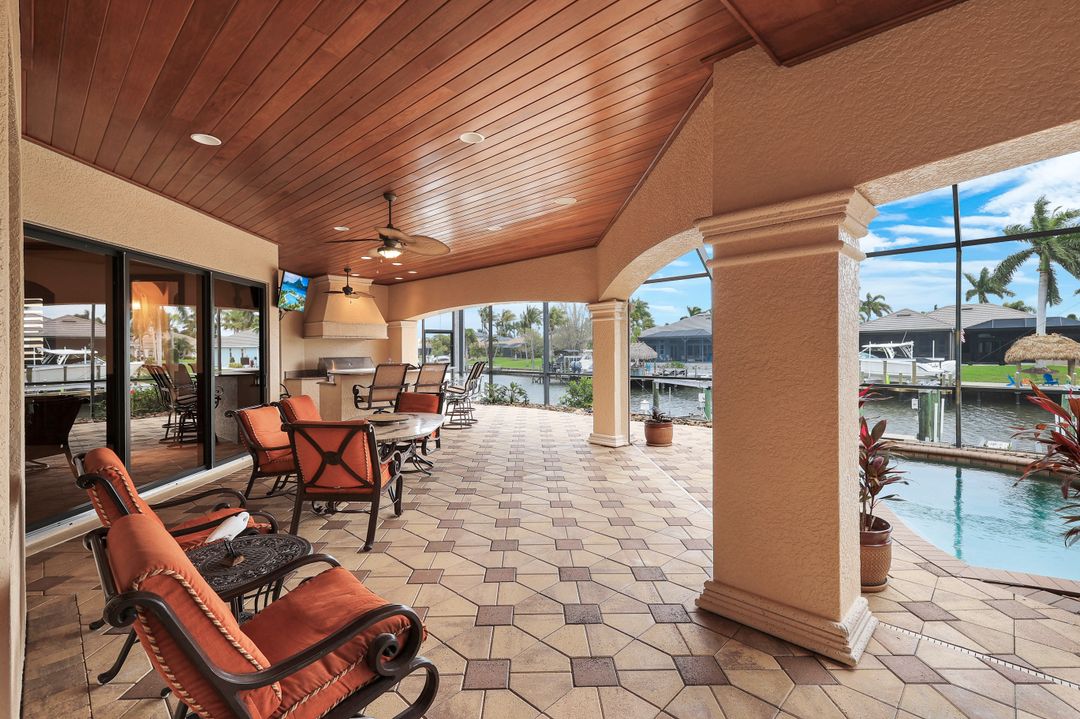 5521 Harbour Preserve Cir, Cape Coral, FL 33914