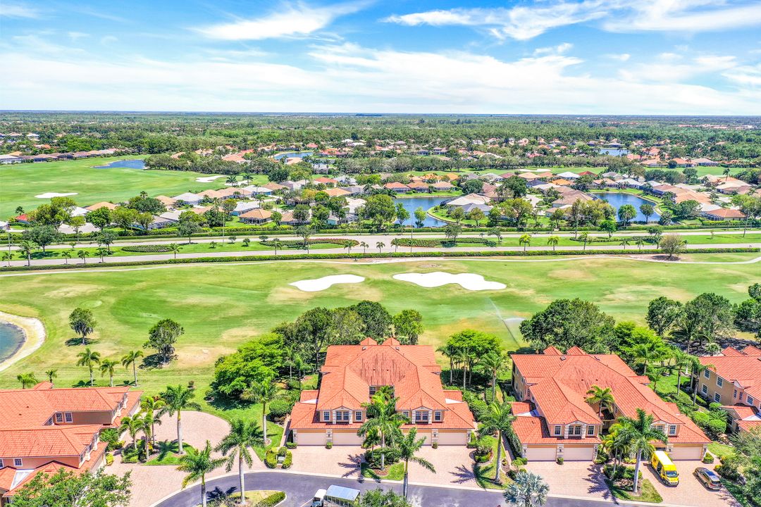 8637 Champions Point #901, Naples, FL 34113
