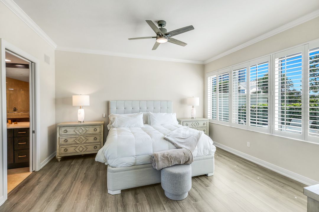 265 Indies Way #302, Naples, FL 34110