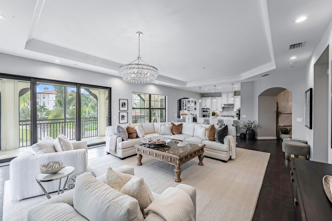 16452 Carrara Way #102, Naples, FL 34110