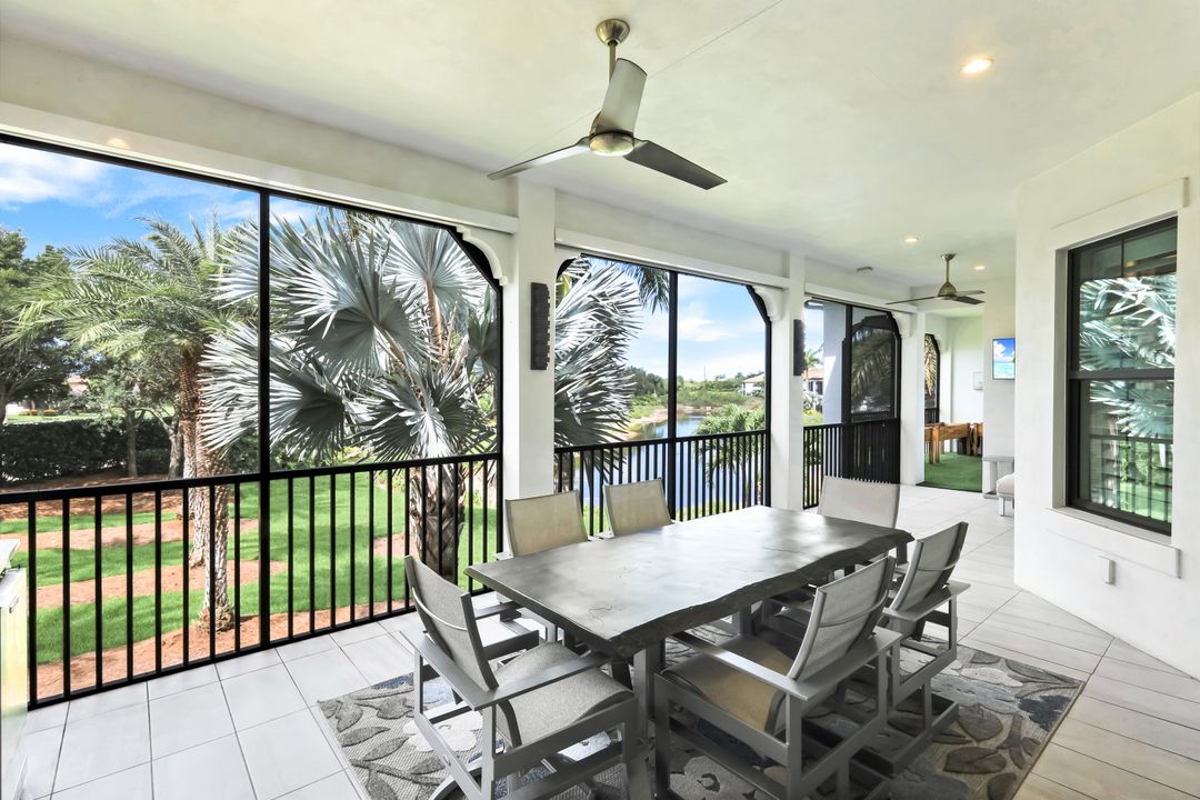 16358 Corsica Way #201, Naples, FL 34110