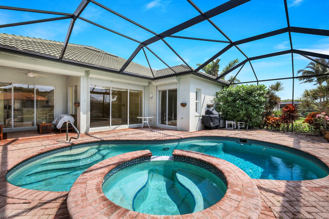 4970 Bollard Ct, Naples, FL 34112