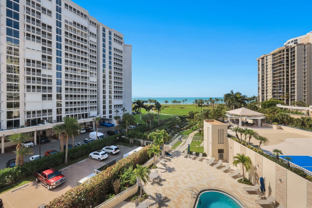 4451 Gulf Shore Blvd N #501, Naples, FL 34103