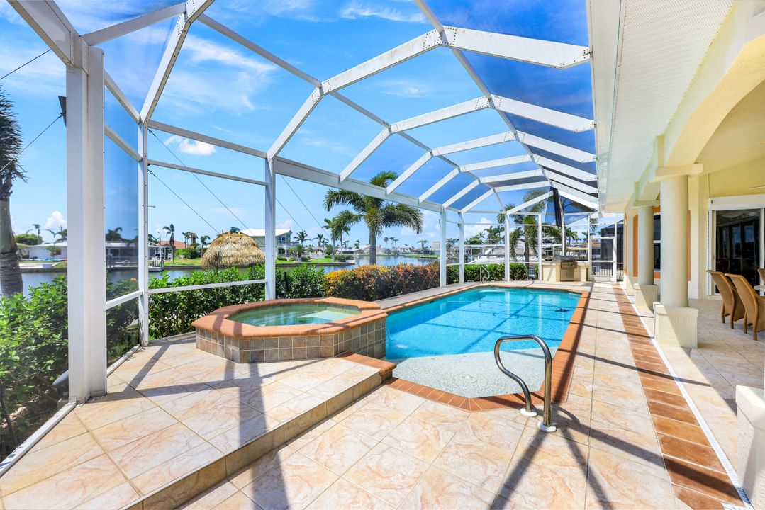 5231 SW 5th Pl, Cape Coral, FL 33914