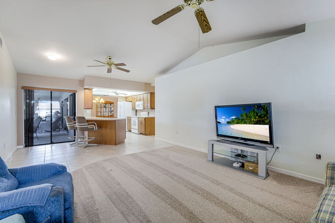 1002 SE 5th St, Cape Coral, FL 33990