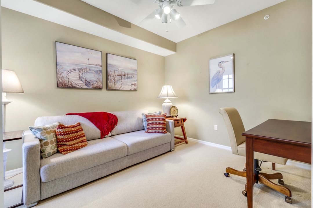1445 Tiffany Ln #202, Naples, FL 34105