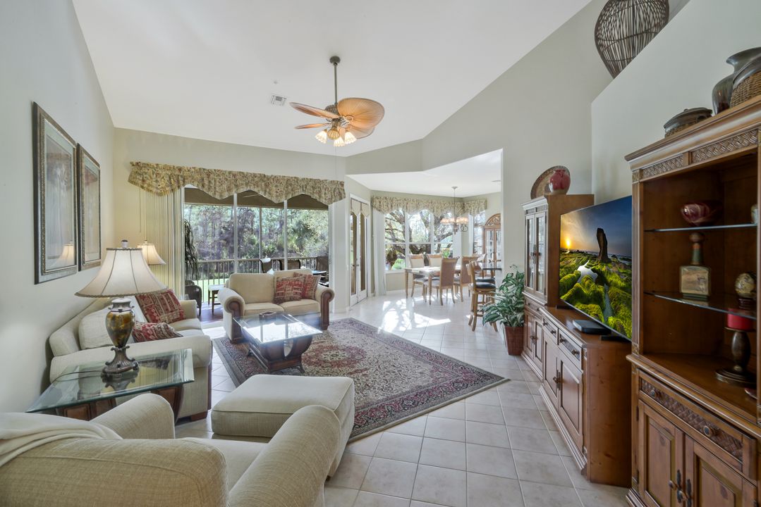 8535 Danbury Blvd #205, Naples, FL 34120