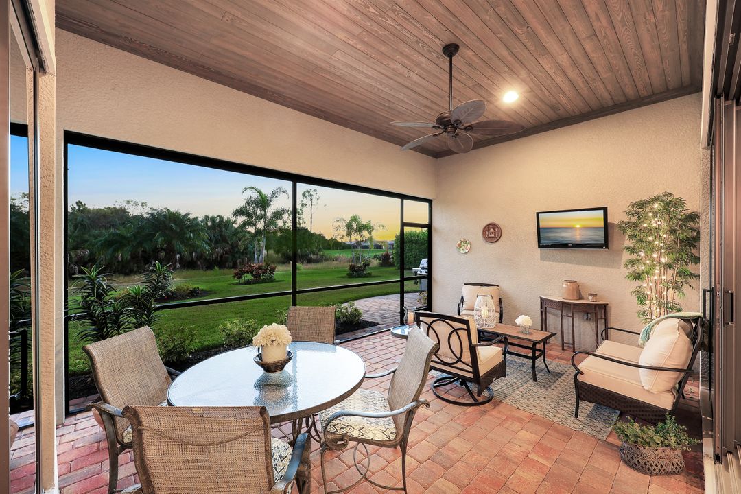 9328 Surfbird Ct, Naples, FL 34120