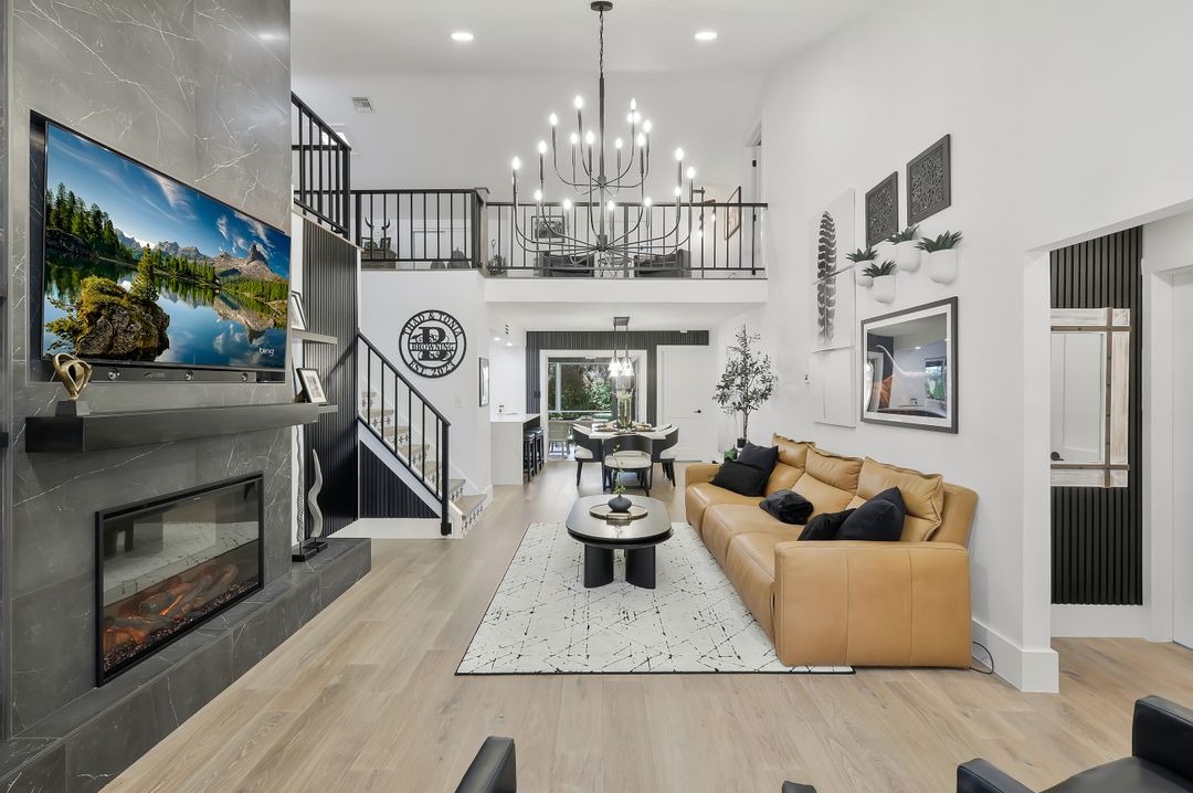 4742 West Blvd #S-8, Naples, FL 34103