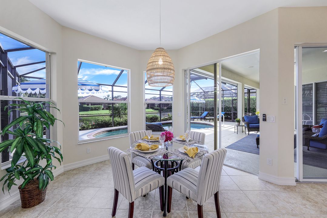 6948 Amen Corner Ct, Naples, FL 34113