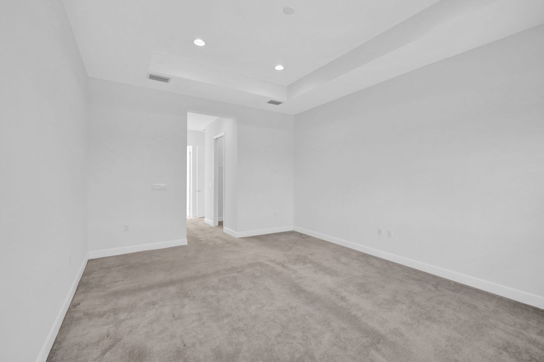 12261 Windamere Trl, Naples, FL 34120