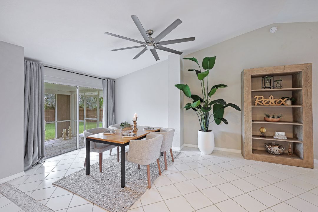 282 Madison Dr, Naples, FL 34110