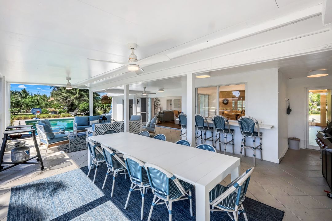 915 Pecten Ct, Sanibel, FL 33957