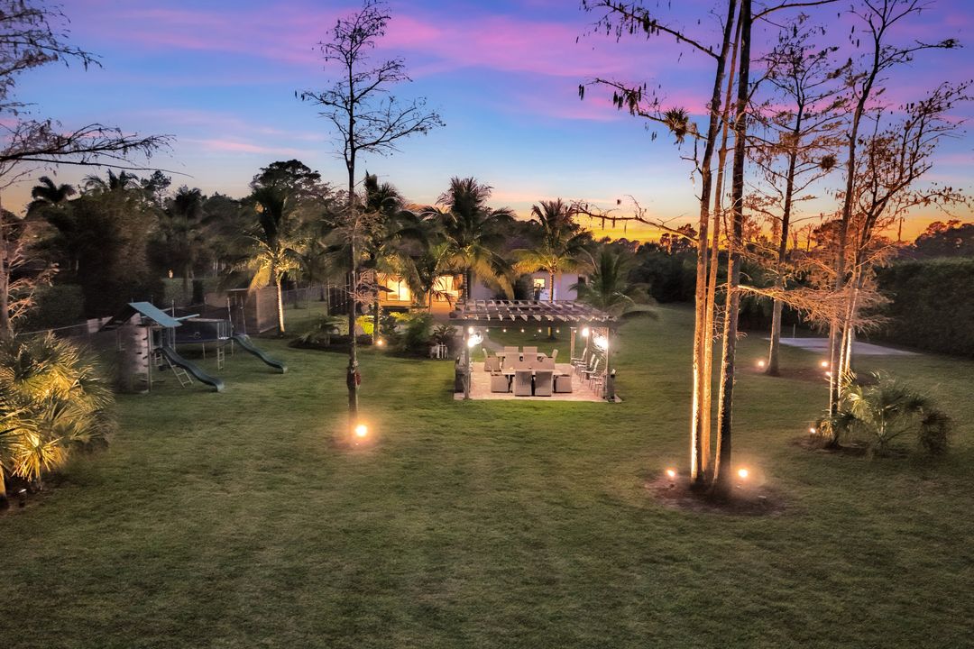 6331 Green Blvd, Naples, FL 34116