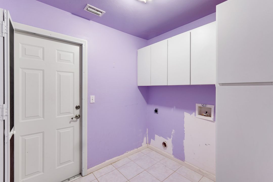 2143 SE 5th Ave, Cape Coral, FL 33990