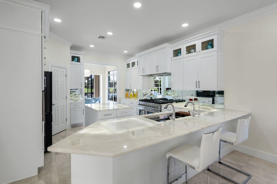 22660 Fairlawn Ct, Estero , FL 34135
