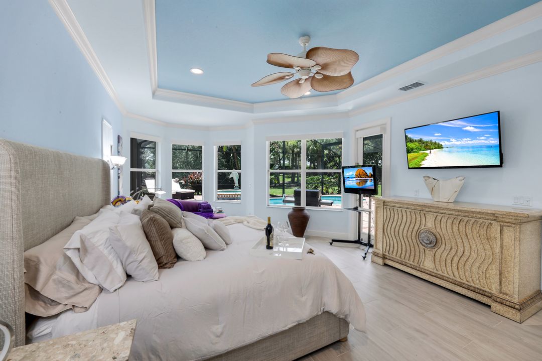 19736 Maddelena Cir, Fort Myers, FL 33967