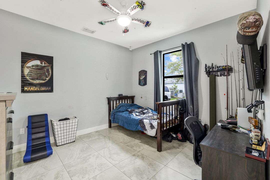 3790 54th Ave NE, Naples, FL 34120