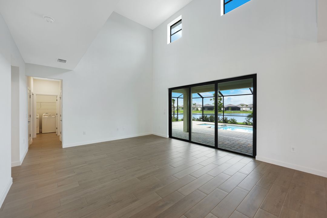 20669 Greenwich Pl, Estero, FL 33928