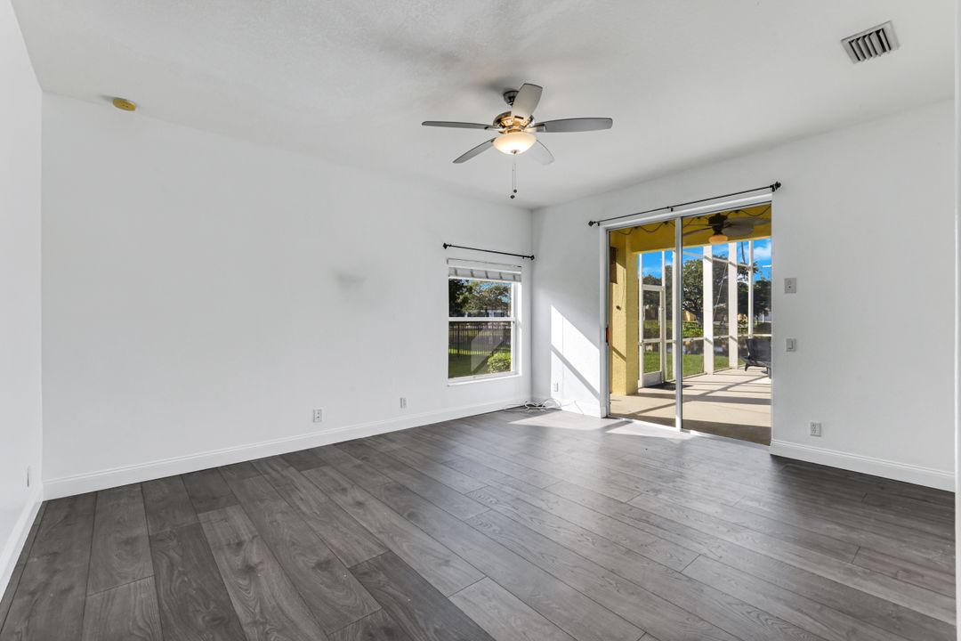 2210 Cape Heather Cir, Cape Coral, FL 33991