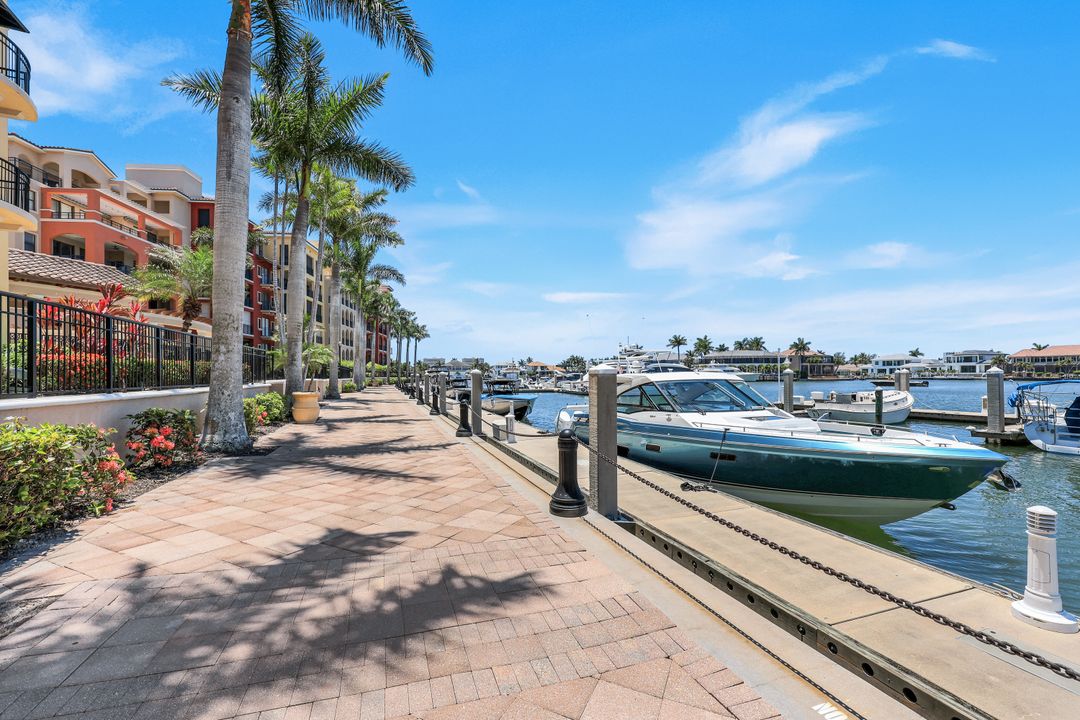 760 N Collier Blvd #206, Marco Island, FL 34145